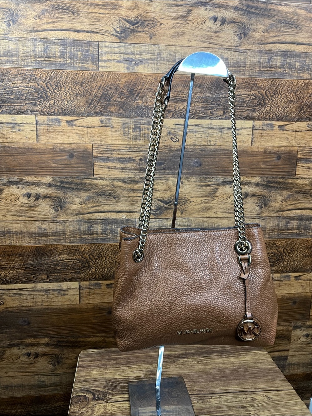 Michael Kors ✨Jet Set Medium Chain Messenger Bag. - Picture 2 of 3